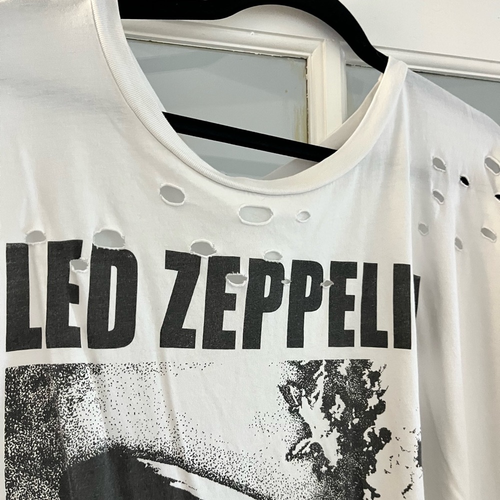 Led Zeppelin blimp 1969 mercy tee